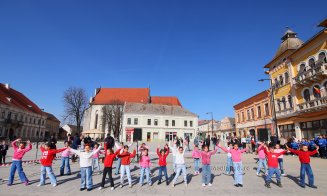 Primăvara a sosit la Turda: Târgul Mărțișorului e deschis până pe 8 martie