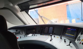 Noul tren electric care va lega Clujul de alte mari orașe din țară. Cum arată Alstom Coradia Stream în interior