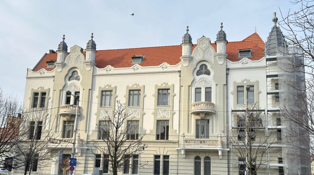 O bijuterie! Palatul Prefecturii, reabilitat în proporție de 65%