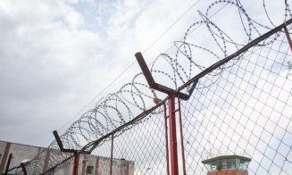 S-a crezut în „Prison Break”: deținut din Cluj, prins de picior în timp ce încerca să evadeze peste gard