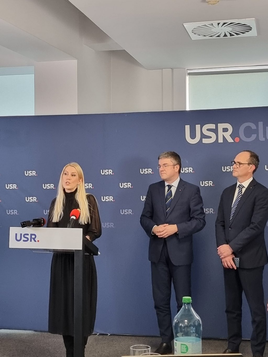 Cum vede conducerea USR Cluj scandalul Victor Ponta-Oana Țoiu: „Nimeni nu este mai presus de lege”