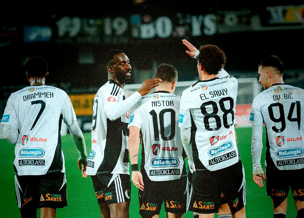 A semnat prelungirea contractului cu ”U” Cluj / Încă doi ani în tricoul alb și negru