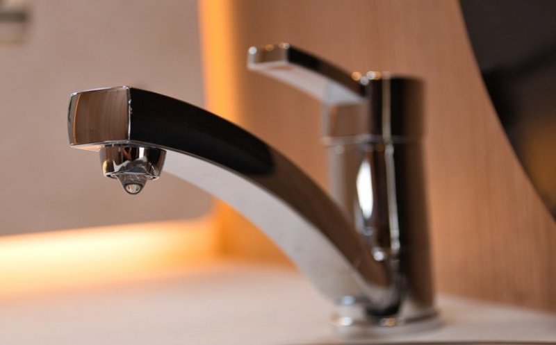 Atenție, se ia apa în Florești! Străzile afectate