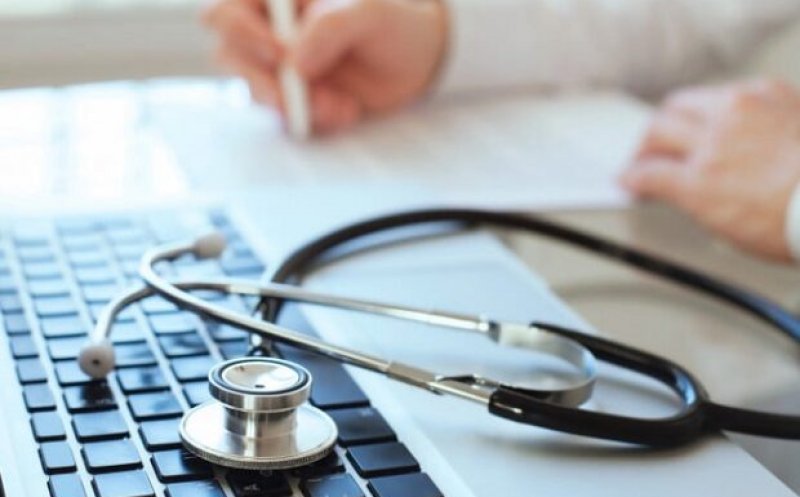 Gata cu hârtiile la medic! Rogobete: În câteva luni românii își vor putea vedea online dosarul medical