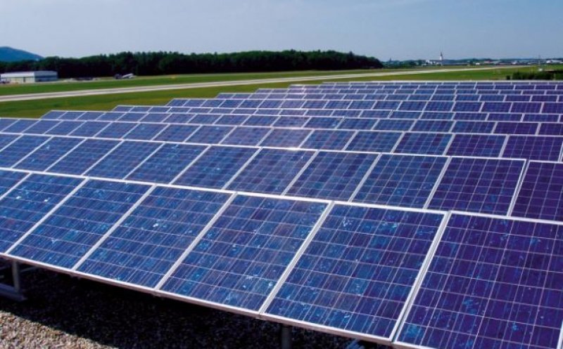 Comuna din Cluj care își construiește parc fotovoltaic. Va reduce considerabil facturile la energia electrică