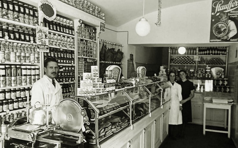 Vechiul Cluj - Magazin alimentar pe actualul Bulverdul 21 Decembrie 1989