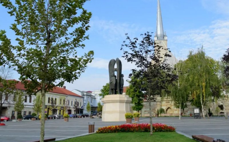 Zece zile de cultură franceză la Dej: orașul celebrează Luna Francofoniei