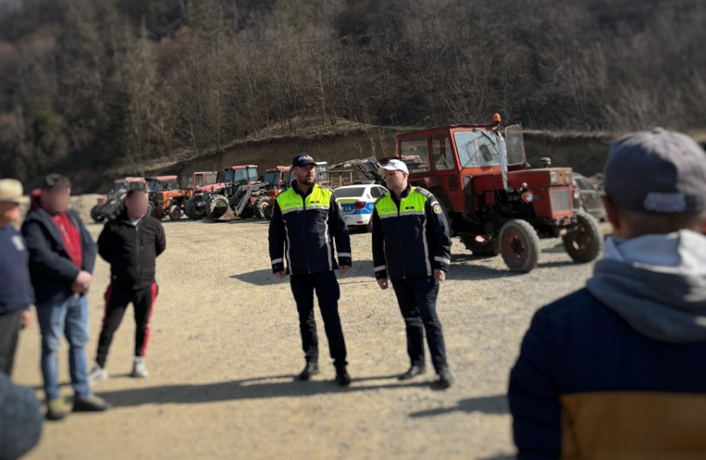 Razie de amploare în Cluj. Polițiștii au rămas uimiți când au tras pe dreapta un tractorist