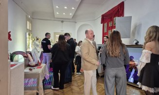 Tendințe pentru nunțile anului 2026: de la rochii vintage la cabine audio pentru invitați – cât costă să fii la modă