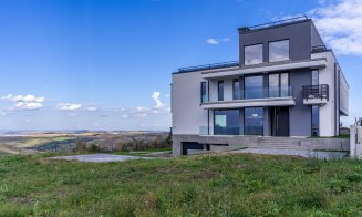O vilă din Cluj îmbină arhitectura cu infrastructura tehnică avansată și potențialul de dezvoltare al terenului