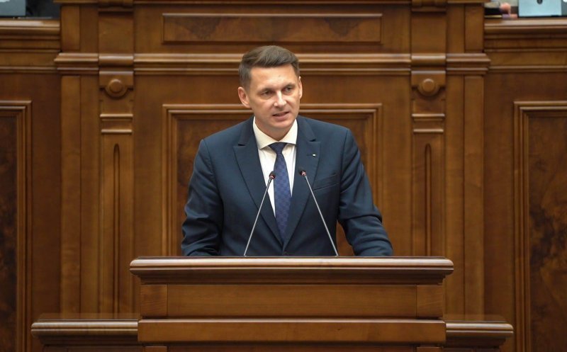 Mircea Abrudean, mesaj cu manta pentru colegii din coaliție: „Dacă cineva va provoca o criză guvernamentală trebuie să îşi şi asume consecințele”