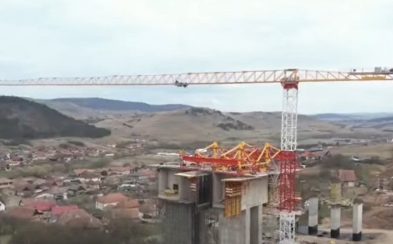Autostrada Transilvania avansează spectaculos: Demonstrație de forță pe viaductele Nădășelu–Mihăiești / Sute de utilaje și muncitori pe șantier
