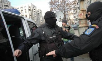 Detalii noi despre scandalul sângeros dintr-un local din Câmpia Turzii. IPJ Cluj: "10 persoane, cu vârste cuprinse între 17 și 40 de ani, au fost reținute”