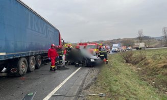 ACCIDENT GRAV în județul Cluj. 5 victime inconștiente / A fost solicitat elicopterul SMURD / Trafic BLOCAT și DEVIAT