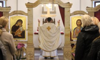 Floriile aduc tradiția și bucuria la Cluj: Liturghie, pricesne și târg caritabil la Biserica "Sfântul Mina"