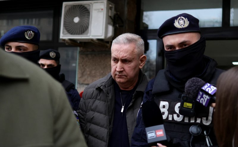 Șeful Autorității Rutiere Române, Cristian Anton, în fața judecătorilor de la Tribunalul Cluj. Alte 11 persoane sunt vizate de anchetă