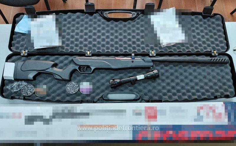 Armă cu aer comprimat și proiectile, descoperite într-un colet ajuns pe Aeroportul Cluj