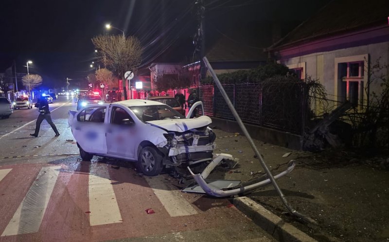 Șoferul care a provocat un accident sâmbătă noapte la Cluj era beat. Anunțul Poliției