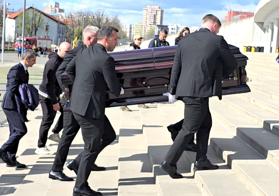 Răzvan Lucescu nu le permite să participe la funeraliile tatălui său