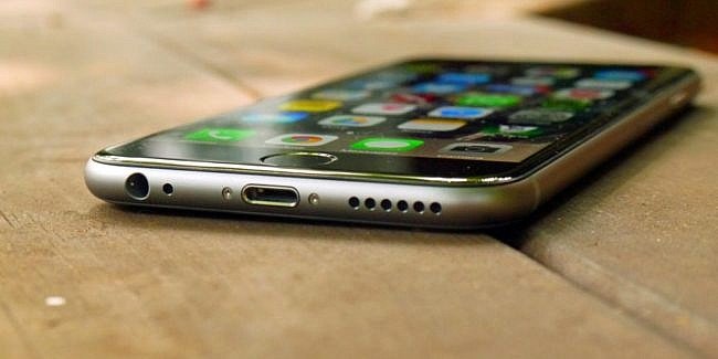 Greșeala banală care te poate costa tot. Ce să NU păstrezi niciodată în telefon