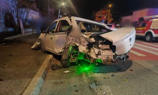 Un bărbat a urcat la volan aproape de comă alcoolică și a provocat un accident în Cluj-Napoca. A fost plasat în arest la domiciliu