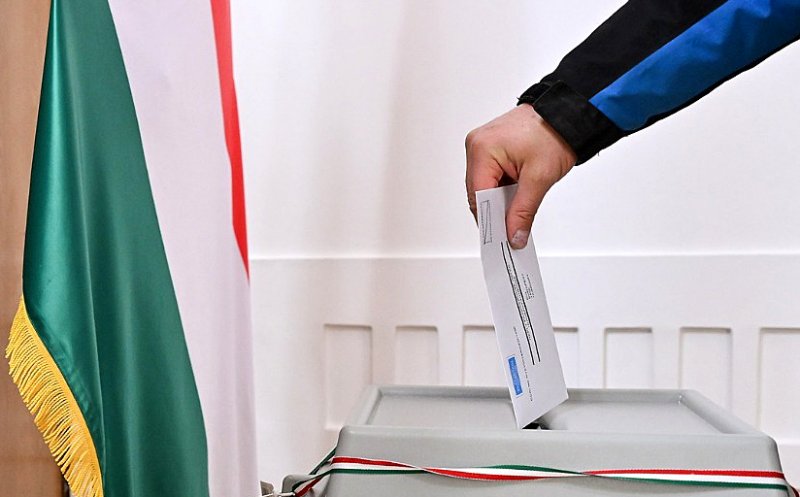 ALEGERI UNGARIA: Prezența la vot bate toate recordurile / Peste 54,14% dintre alegători au trecut pe la urne / Cozi la secțiile de votare