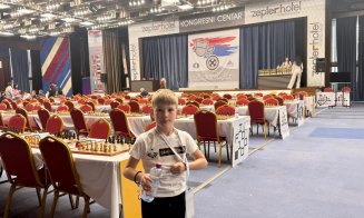 Cine e băiețelul din Turda care uimește lumea șahului la doar 7 ani și ajunge în Top 20 mondial