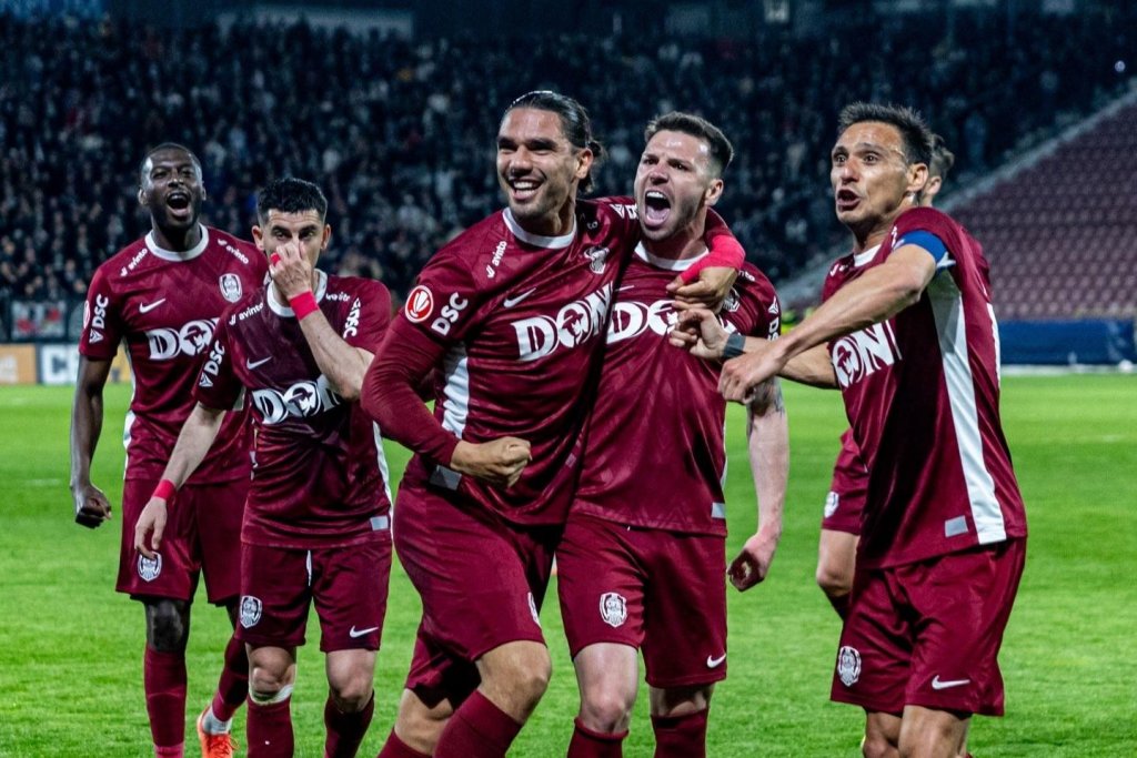 Doi jucători de la CFR Cluj, incluși în echipa ideală a etapei din Superligă