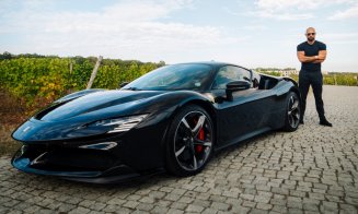 Degeaba l-a prins Poliția pe Andrew Tate cu aproape 200 la oră și i-a luat carnetul, dacă Judecătoria l-a pus înapoi la volan în următoarea zi