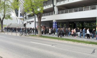 Cozi pentru un loc la finala Cupei României. Fanii Universității Cluj, prezenți în număr mare la casa de bilete de la stadion