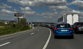 Mini-vacanța blochează șosele. Cozi uriașe la ieșirea din Cluj-Napoca