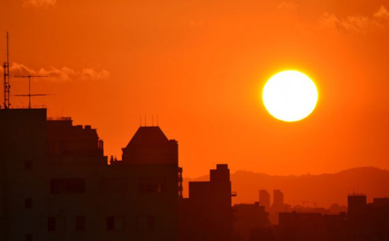 Alertă meteo pentru vara 2026! Prognoza extremă pentru România: arșiță și furtuni violente