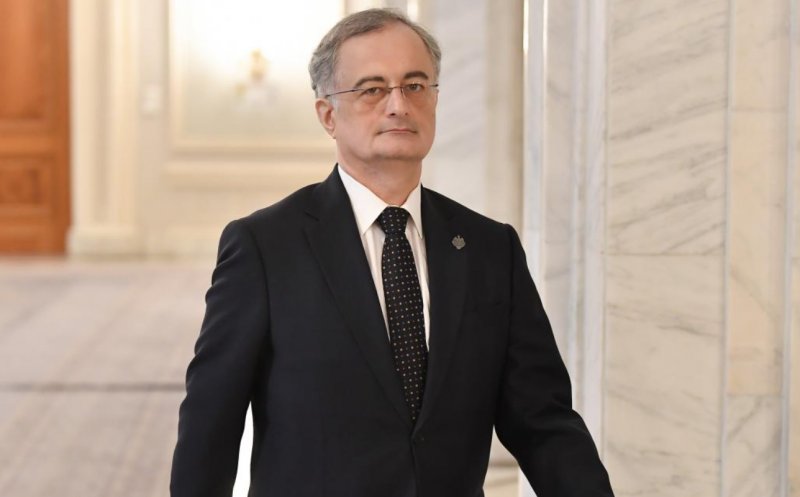 Moțiune de cenzură în Parlament. Gabriel Andronache: "PNL rămâne în sală, dar nu votează"