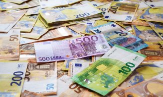 NOU RECORD ISTORIC pentru euro în ziua votului moțiunii de cenzură împotriva Guvernului Bolojan