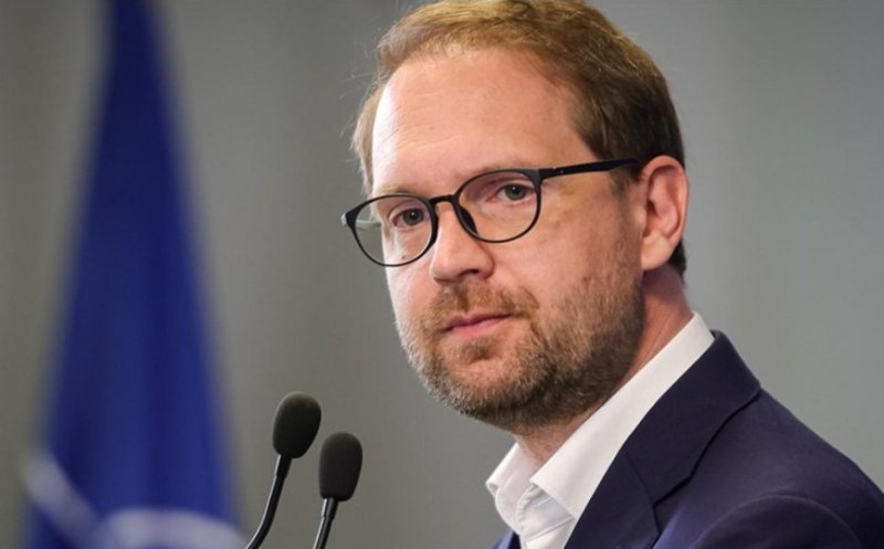 Dominic Fritz după moțiune: „Nu vom întoarce România în trecut și nu vom negocia cu PSD”/ Conducerea USR se reuneşte în şedinţă