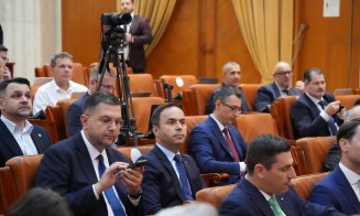 Ovidiu Cîmpean îi „scoate la tablă” pe cei de la PSD și AUR: „Ce soluții au pentru economie și pentru fondurile europene?”