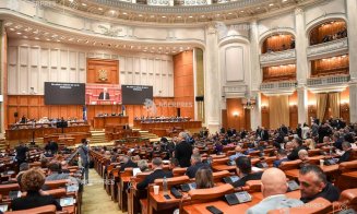 Politolog: Cea mai bună variantă de premier - un independent. „Bolojan nu are de ce să-şi dea demisia din fruntea PNL”