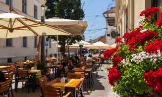 „Am aplicat la peste 100 de joburi și nimic” / „Nu se mai deschid businessuri pe bandă rulantă” - tinerii semnalează o piață a muncii tot mai dură în Cluj