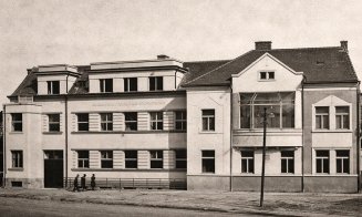 Fostul Spital Evreiesc de pe actuala stradă Iașilor, inaugurat la 1 septembrie 1931