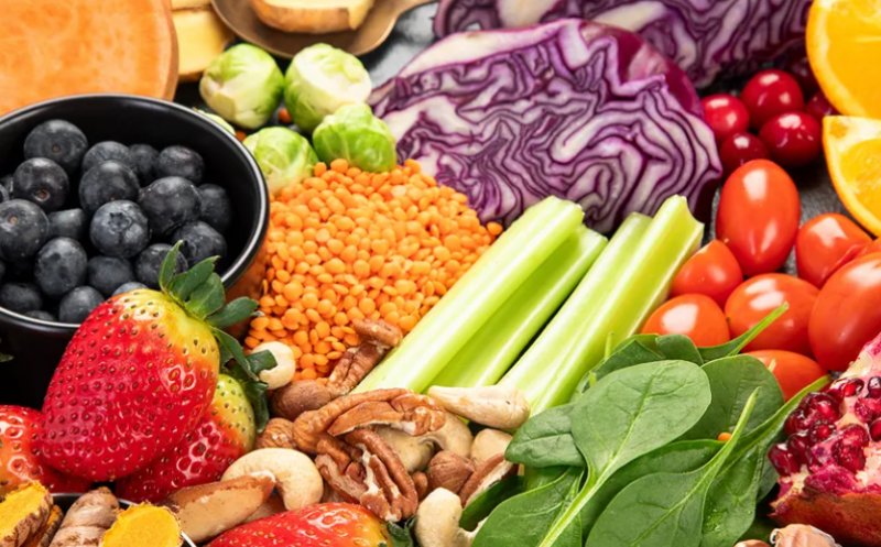 LISTA fructelor și legumelor cu cele mai multe pesticide/ Cum poți reduce expunerea la aceste chimicale