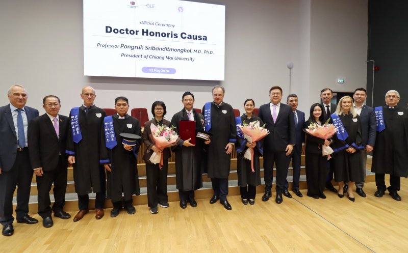 Rectorul uneia dintre cele mai importante universități din Thailanda a fost decorat de UTCN