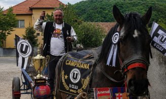 Un suporter clujean a plecat cu căruța la Sibiu pentru finala Cupei României. „Gloria și Zorba sunt pregătiți de drum!”