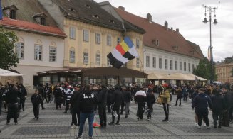 Sibiul e alb și negru. Sute de fani ai Universității se pregătesc pentru finala Cupei
