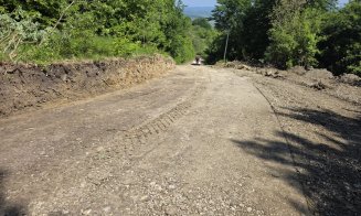 Un alt drum județean din Cluj va fi asfaltat în integralitate. Duce la un important obiectiv turistic