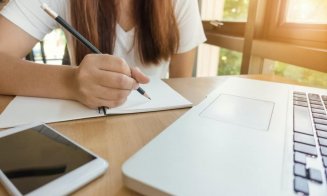 Temele pentru acasă, în vizorul ministrului Educației: „Nu trebuie să exagerăm”