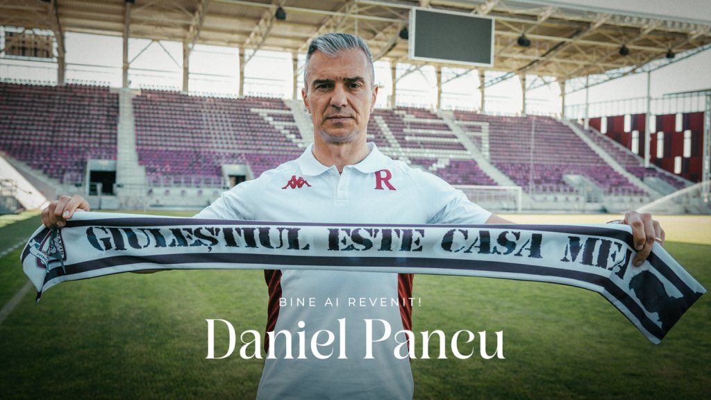 Daniel Pancu, prezentat oficial la Rapid: "E o zi minunată"