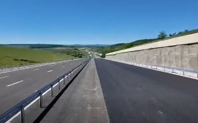 Un alt tronson al Autostrăzii Transilvania este aproape GATA. Mobilizare impresionantă pe șantier