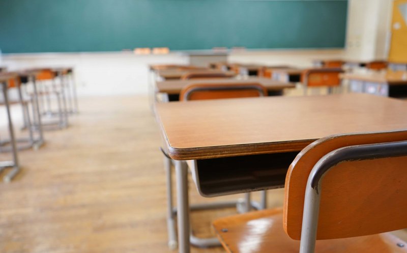Dintr-o minivacanță în alta! Urmează un nou weekend prelungit pentru profesori și elevi/ Când începe vacanța de vară