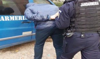 Doi jandarmi acuzați că au bătut un bărbat cu tonfa, achitați de Tribunalul Militar Cluj. Ce au concluzionat magistrații