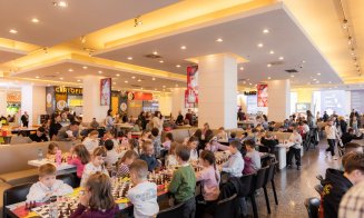 „Copiii joacă șah la mall", o competiție gratuită pentru cei mici, duminică, la Iulius Mall